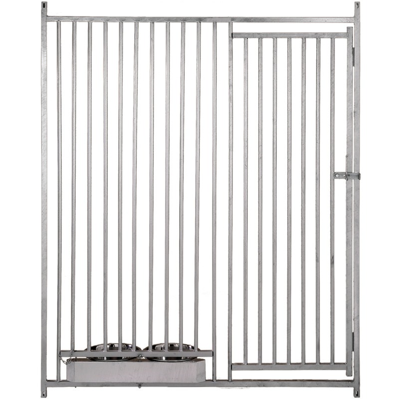 Frente de barras de 5 cms. con puerta y con comederos - 200x185 cms.