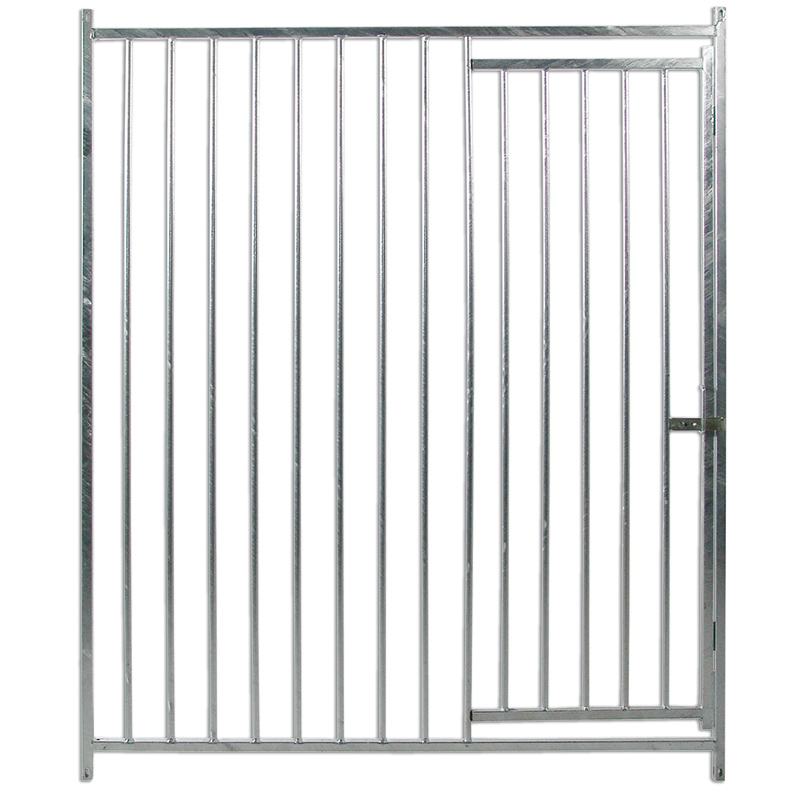 Frente de barras de 8 cms. con puerta - 200x185 cms.